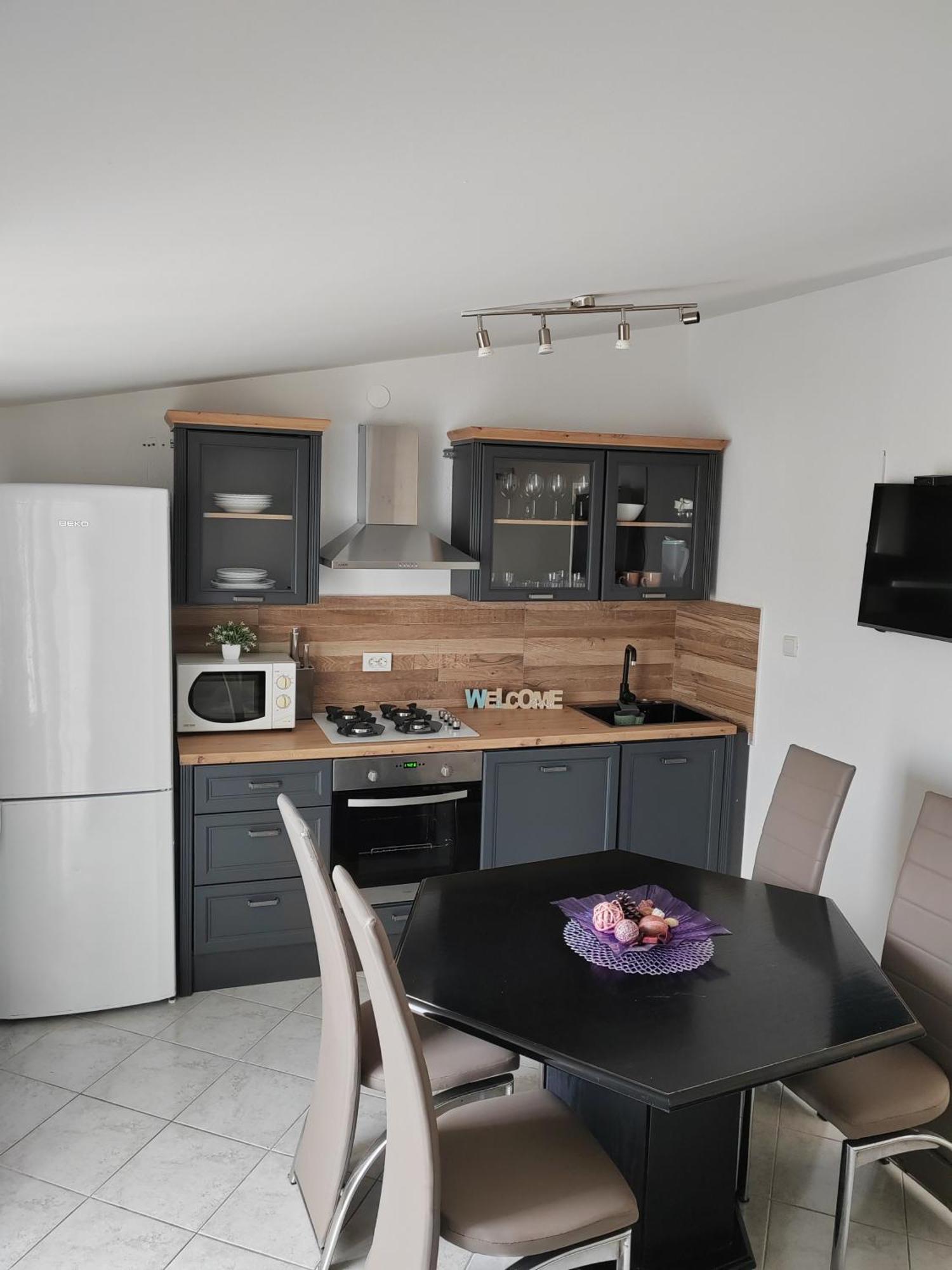 פג Apartments Tanja & Josipa מראה חיצוני תמונה